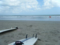 Surfing Legian, Bali 080510