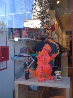 Toy Art, Double Punch
