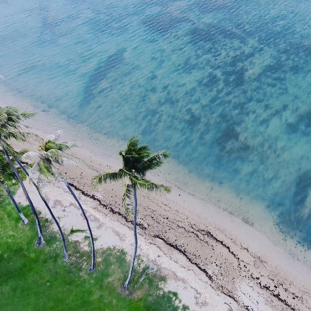 drone shot of kawaikui beach