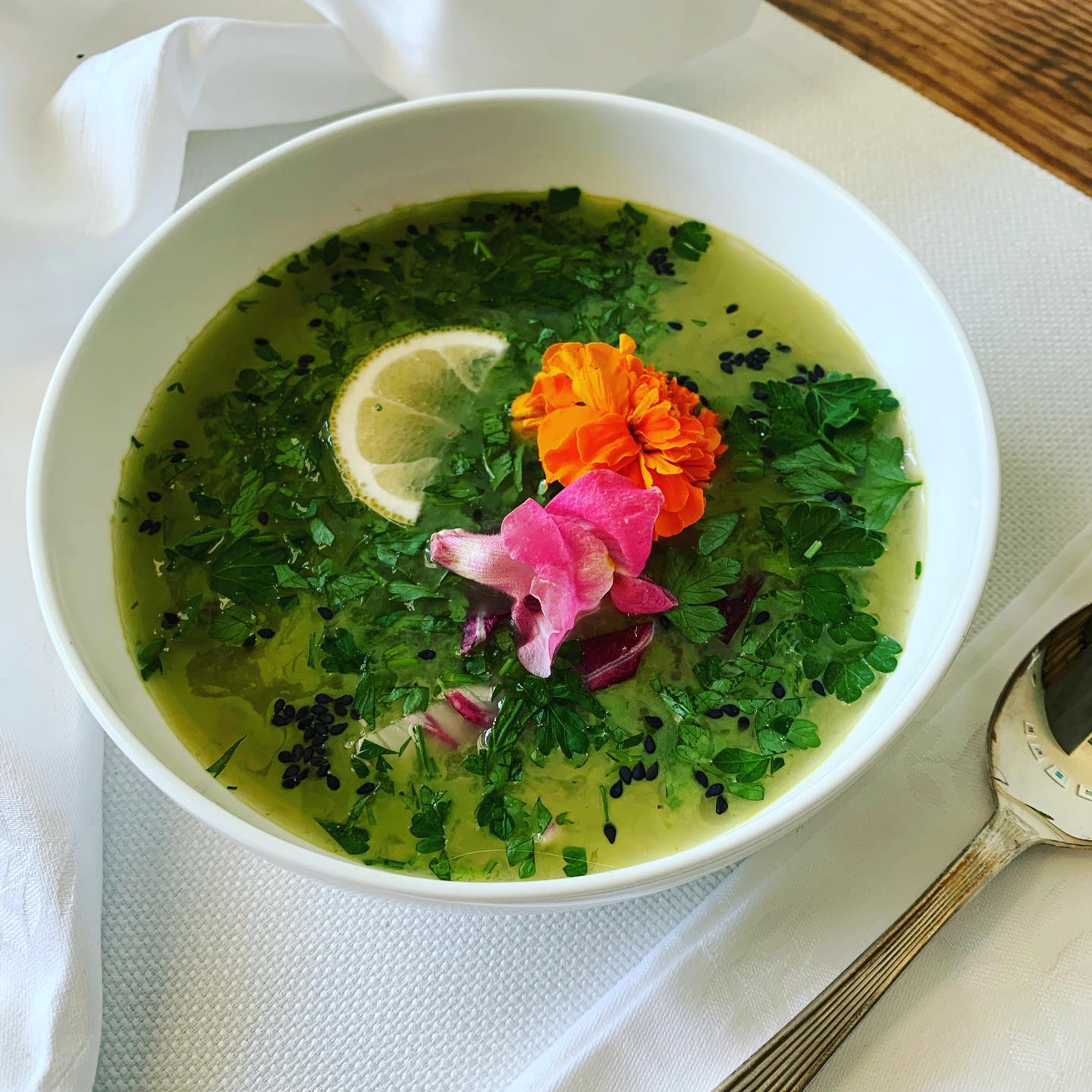 Escarole, leek and Bibb lettuce green soup by @maxkiesler